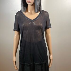 Forever 21 women's black thin T shirt, size L